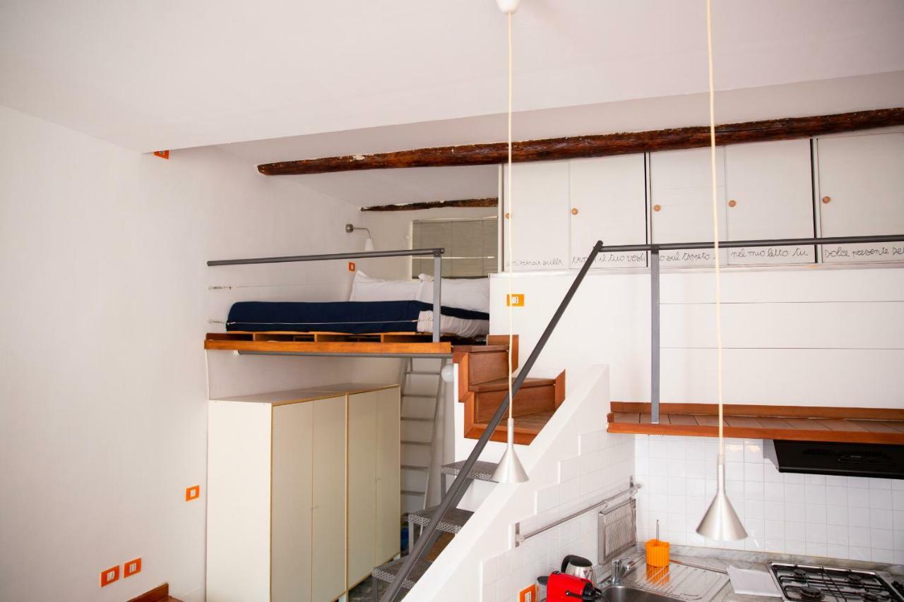 Casa Otto Nel Cuore Di Genova By Wonderful Italy Genoa Exterior photo